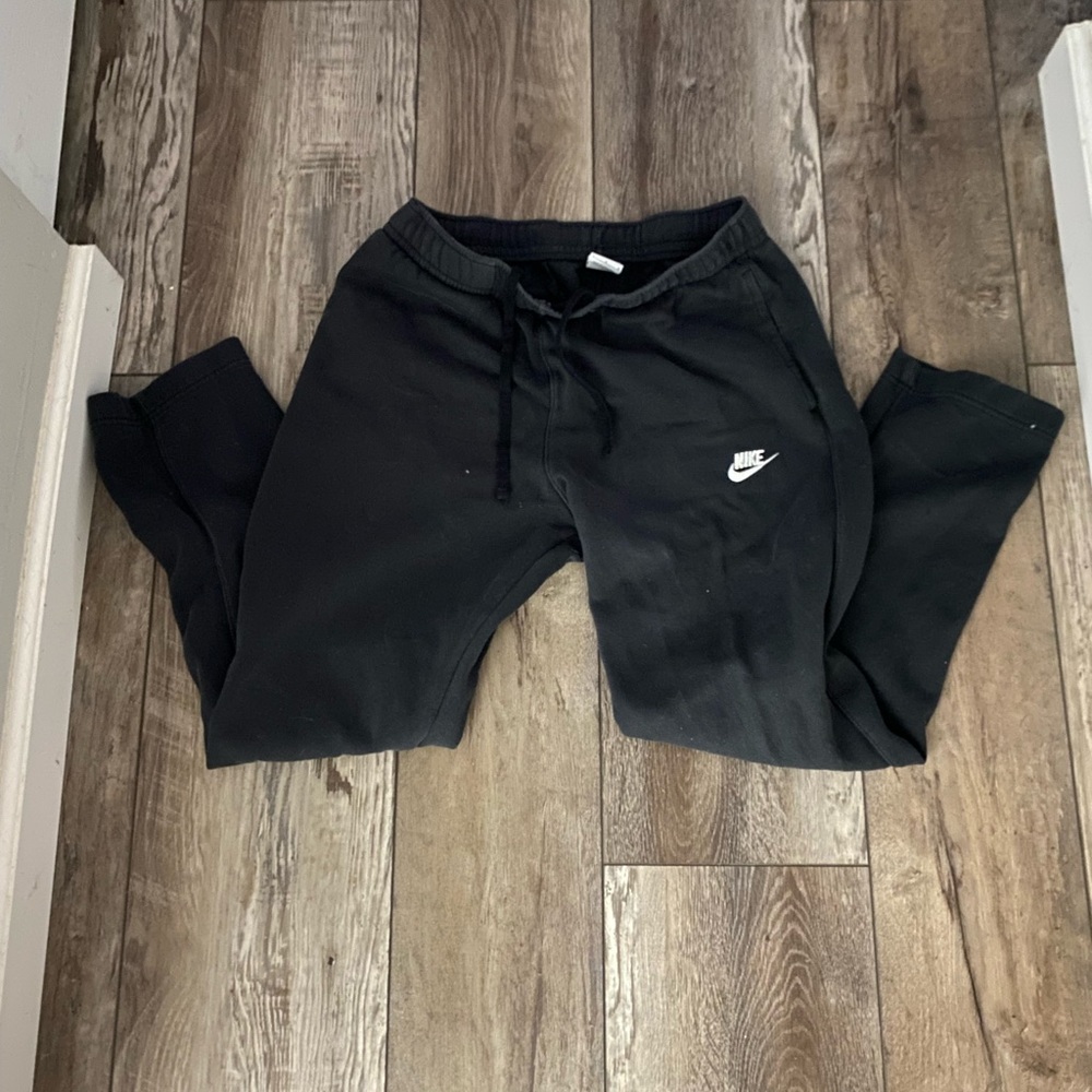 Men’s black Nike Joggers